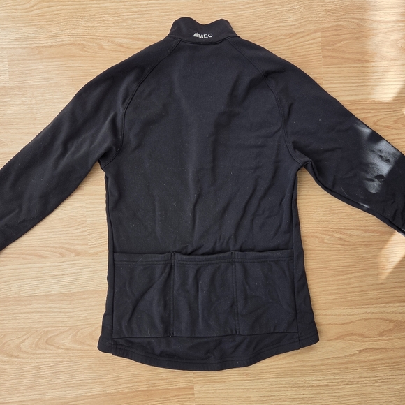 MEC Half Zip Pullover - Picture 5 of 10